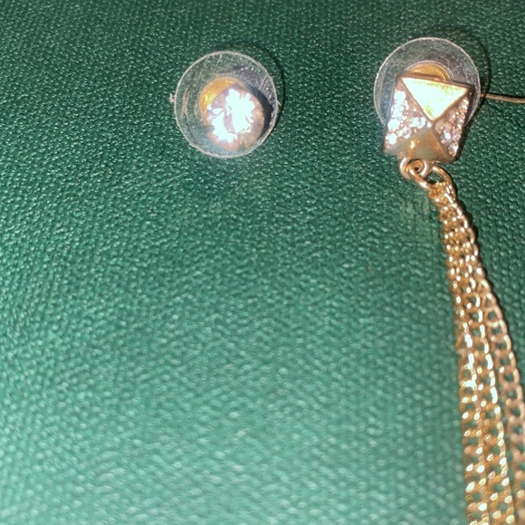 3 piece earring set gold tone - Picture 2 of 6